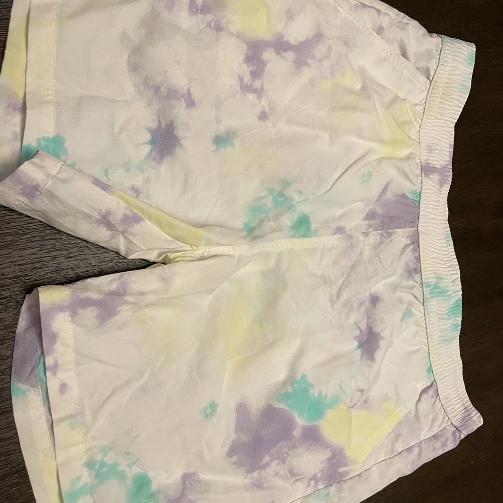 Women’s swim shorts